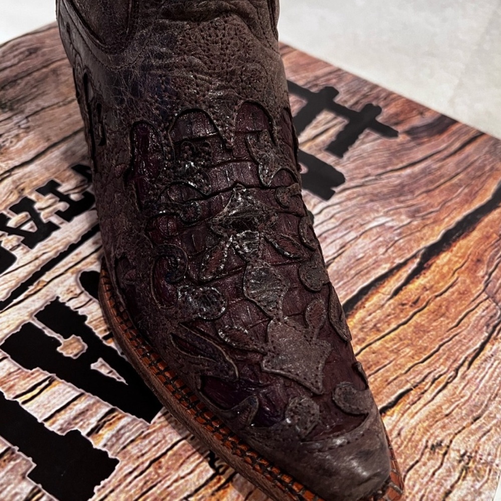 Corral Chocolate Croc Inlay - Picture 3 of 5